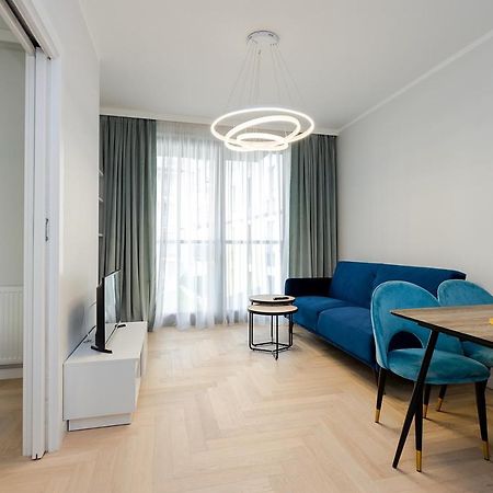 Wola Luxe Apartment Варшава Экстерьер фото