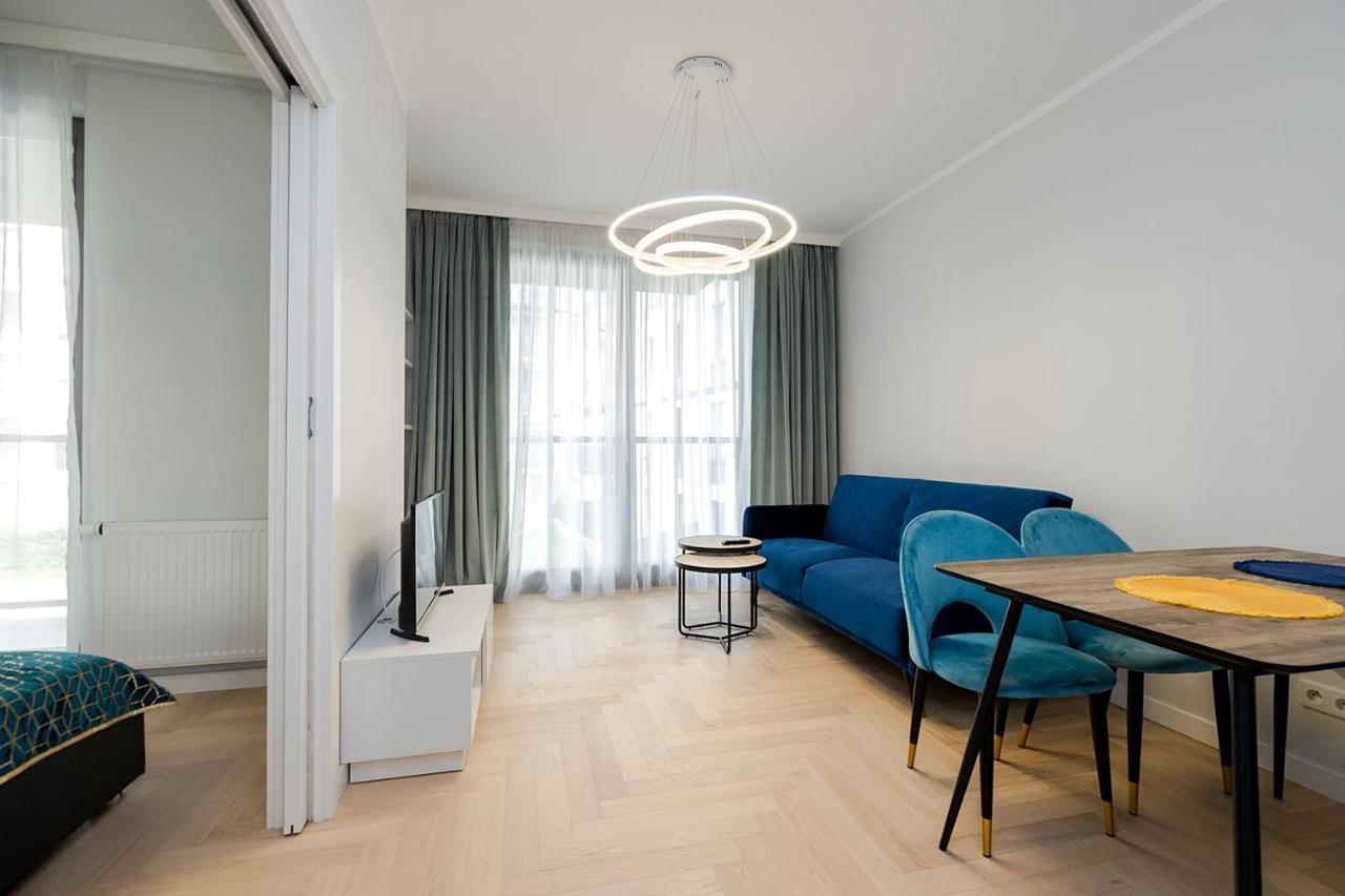 Wola Luxe Apartment Варшава Экстерьер фото